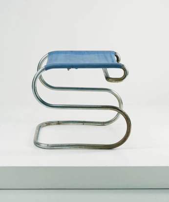 A cover of "ANTON LORENZ" cluster. The owner is predisegno. The cluster consists of 1 element.