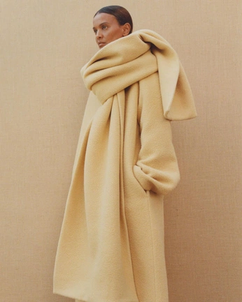 A cover of "High-End Everything" cluster. The owner is crisculapte. The cluster consists of 2 elements.