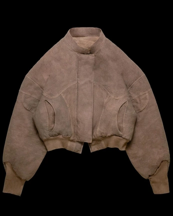 A cover of "Garments" cluster. The owner is leewoo. The cluster consists of 1 element.