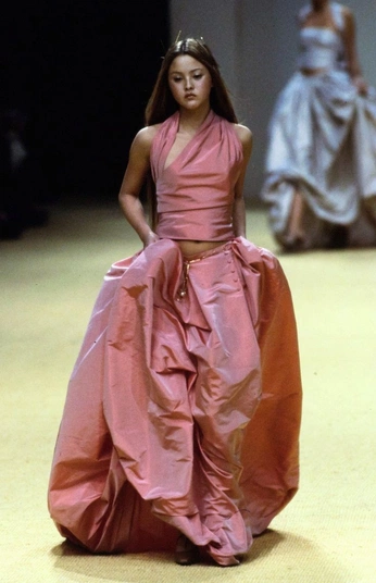 A cover of "Liguetti?" cluster. The owner is katymolina19. The cluster consists of 2 elements.