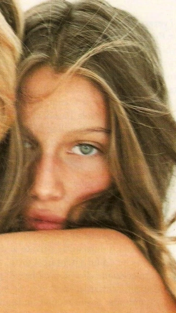 A cover of "Art references" cluster. The owner is dazarian. The cluster consists of 3 elements.