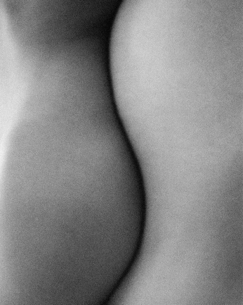 A cover of "serpentine woman" cluster. The owner is thelover. The cluster consists of 14 elements.