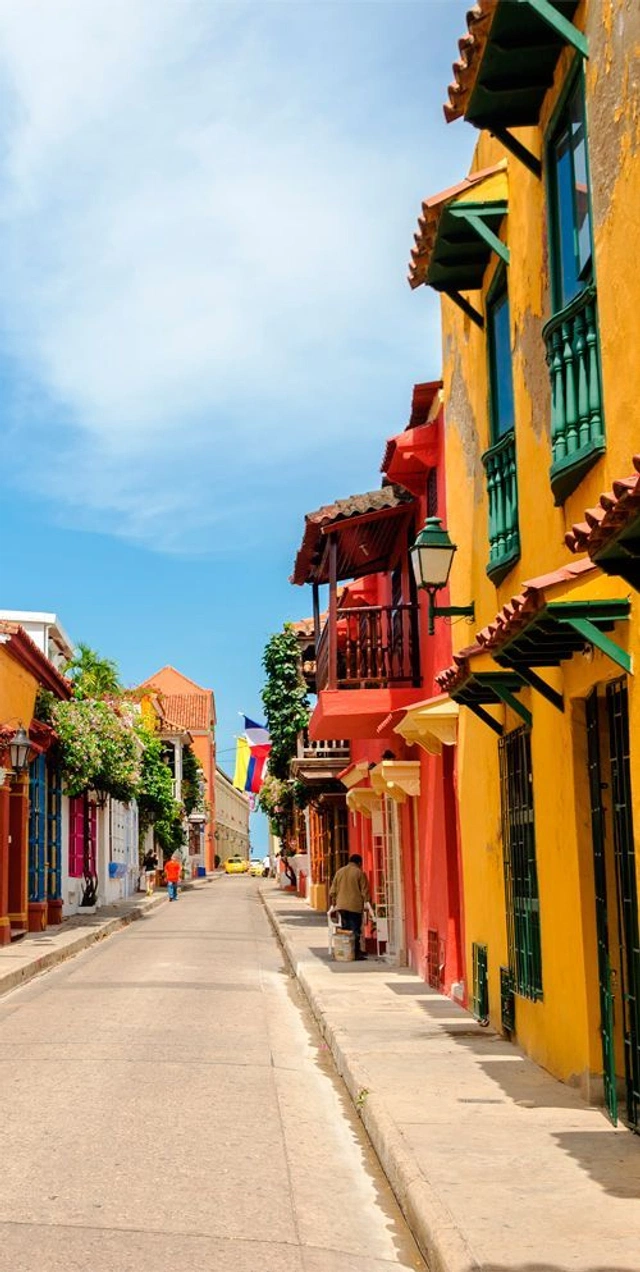 A colorful street in Cartagena, Colombia