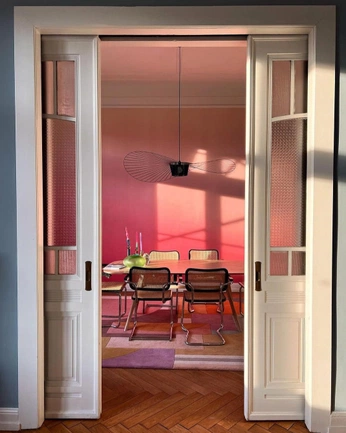 A cover of "Interior Design" cluster. The owner is fievel. The cluster consists of 32 elements.