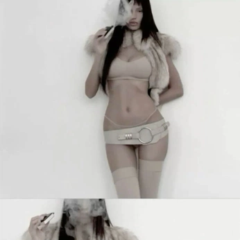 A cover of "constance x jules 2" cluster. The owner is juliangigola. The cluster consists of 30 elements.