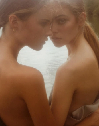 A cover of "We were here" cluster. The owner is tannagibbons. The cluster consists of 1 element.