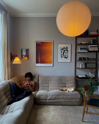 A cover of "Treehouse" cluster. The owner is apolloabhaile. The cluster consists of 25 elements.