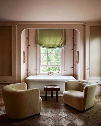 A cover of "countryside retreat" cluster. The owner is soliloquy. The cluster consists of 18 elements.