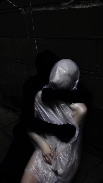 A cover of "Wierd" cluster. The owner is seiltheyunger. The cluster consists of 1 element.