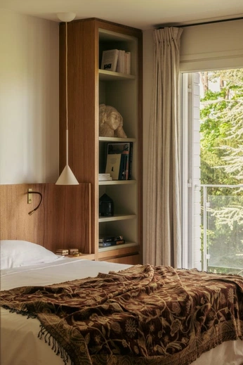 A cover of "LA FERME - SALLE DE BAIN" cluster. The owner is stellabla. The cluster consists of 24 elements.