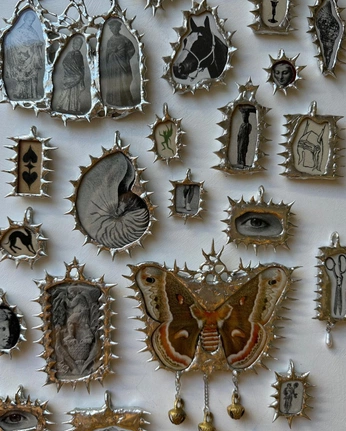 A cover of "Pret" cluster. The owner is hollyfaste. The cluster consists of 1 element.