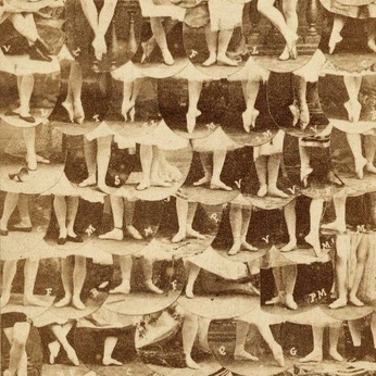 A cover of "photo" cluster. The owner is alexiadoan. The cluster consists of 6 elements.