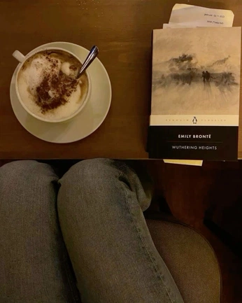 A cover of "frazzled" cluster. The owner is nailaleonn. The cluster consists of 42 elements.