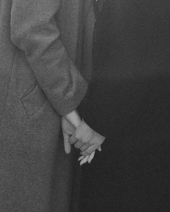 A cover of "Love" cluster. The owner is sarahhwhite. The cluster consists of 6 elements.