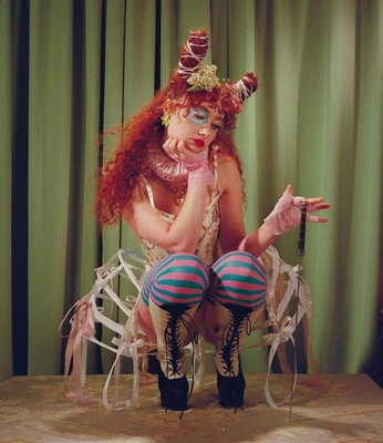 A cover of "MISS CHAPPELL ROANCITO" cluster. The owner is jsbea. The cluster consists of 18 elements.