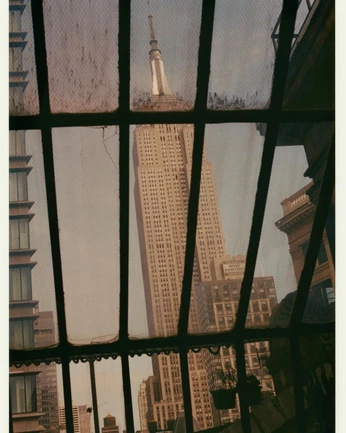 A cover of "nyc" cluster. The owner is kclydiaa. The cluster consists of 59 elements.