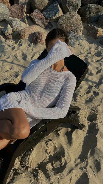 A cover of "coastal" cluster. The owner is bananascones. The cluster consists of 5 elements.