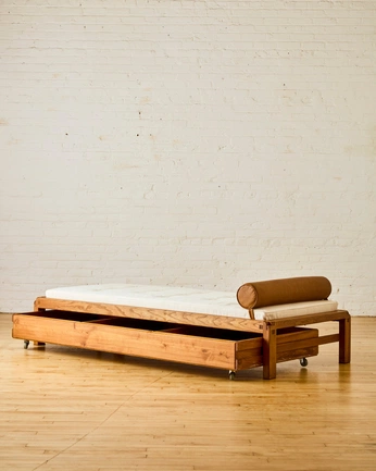 A cover of "Furniture" cluster. The owner is tahlia. The cluster consists of 4 elements.