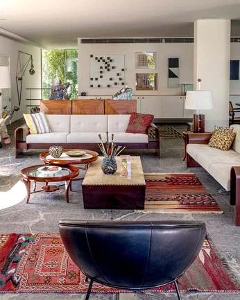 A cover of "Souk El Mostakbal" cluster. The owner is phelphel. The cluster consists of 10 elements.