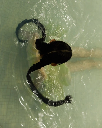 A cover of "shoot" cluster. The owner is duckstudio. The cluster consists of 1 element.