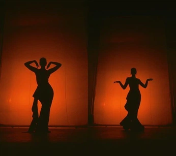 A cover of "Spring ‘25" cluster. The owner is daisynaisy. The cluster consists of 38 elements.