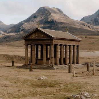 A cover of "Spaces | Aqr" cluster. The owner is xcxxp. The cluster consists of 98 elements.