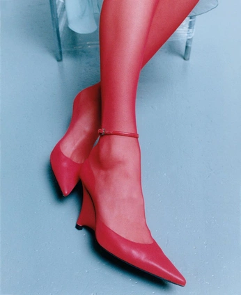 A cover of "Colors" cluster. The owner is veronicapjansen. The cluster consists of 5 elements.