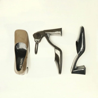 A cover of "fashion" cluster. The owner is abilivable. The cluster consists of 4 elements.