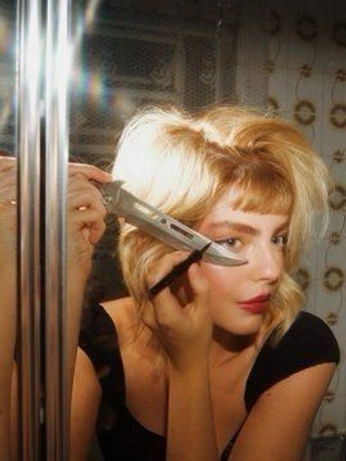 A cover of "mood" cluster. The owner is lesliemurphy. The cluster consists of 15 elements.