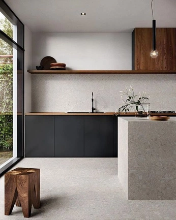 A cover of "home" cluster. The owner is anagrecia. The cluster consists of 2 elements.