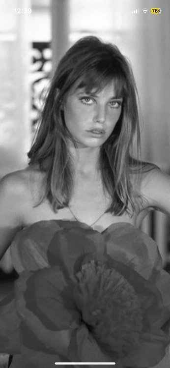 A cover of "hair" cluster. The owner is sophlr. The cluster consists of 84 elements.