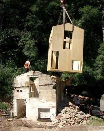 A cover of "Deconstruction" cluster. The owner is emmii. The cluster consists of 11 elements.