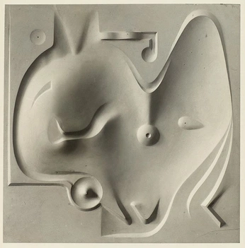 A cover of "SM" cluster. The owner is mewig. The cluster consists of 39 elements.