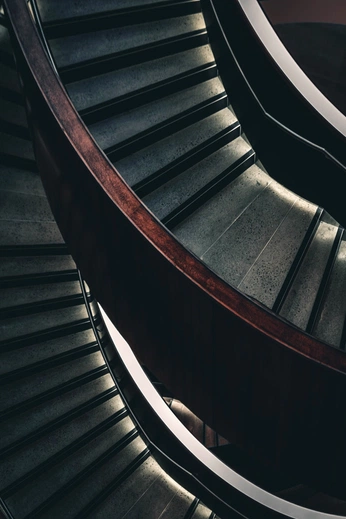 A cover of "Stairs" cluster. The owner is studiorv. The cluster consists of 2 elements.