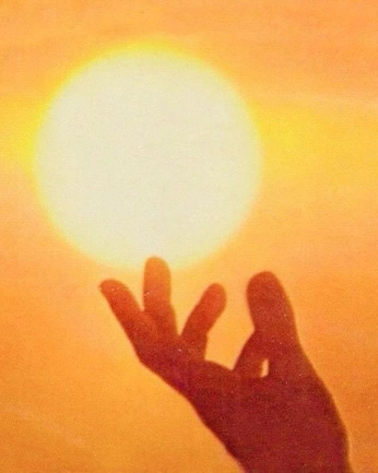 A cover of "Europa lirica" cluster. The owner is helogattaes. The cluster consists of 4 elements.