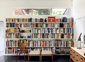 A cover of "living room" cluster. The owner is milladevries. The cluster consists of 6 elements.