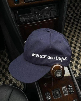 A cover of "Merch" cluster. The owner is emmaurrutia. The cluster consists of 3 elements.