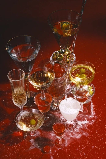 A cover of "speakeasy" cluster. The owner is potatotoe. The cluster consists of 78 elements.