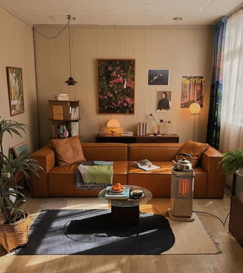 A cover of "home" cluster. The owner is hawky. The cluster consists of 27 elements.