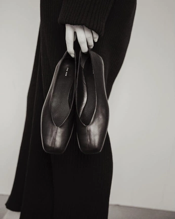 A cover of "photo" cluster. The owner is jenrod21. The cluster consists of 18 elements.