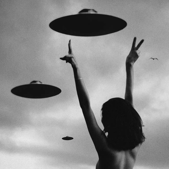 A cover of "psychic inception" cluster. The owner is beasley1021. The cluster consists of 100 elements.