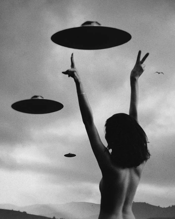 A cover of "Mystic Void" cluster. The owner is astrogirl. The cluster consists of 12 elements.