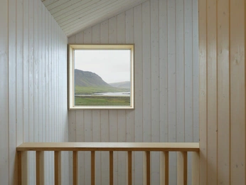 A cover of "224" cluster. The owner is whoisandynagy. The cluster consists of 32 elements.