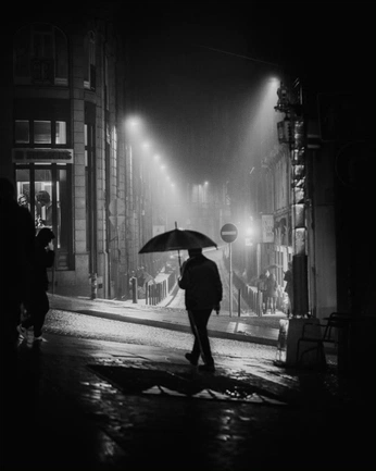 A cover of "B&W photography" cluster. The owner is human.ity. The cluster consists of 4 elements.