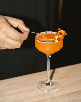 A cover of "Drinks" cluster. The owner is horizonmarket. The cluster consists of 3 elements.