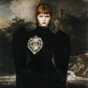 A cover of "chevalier etc" cluster. The owner is clair.cr. The cluster consists of 235 elements.