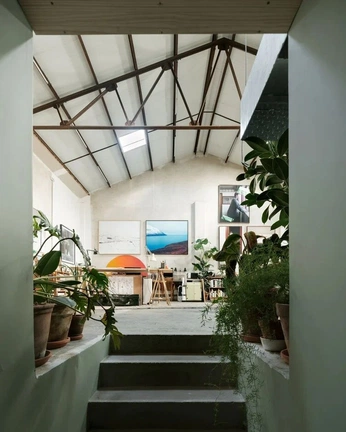 A cover of "atelier" cluster. The owner is vertigo5542. The cluster consists of 7 elements.