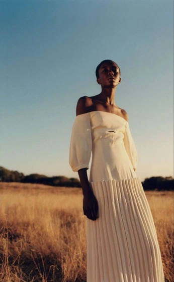 A cover of "Edito" cluster. The owner is geraldinebis. The cluster consists of 2 elements.