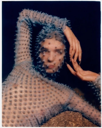 A cover of "平面创意" cluster. The owner is peachhoooh. The cluster consists of 17 elements.