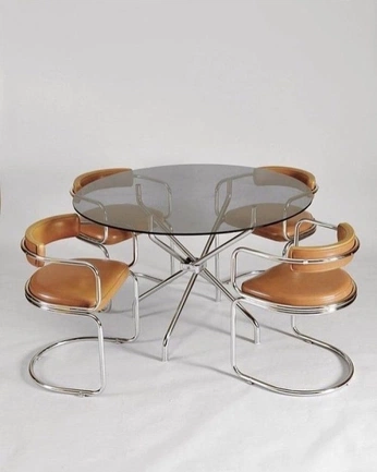 A cover of "Como motel" cluster. The owner is jzcreative. The cluster consists of 1 element.